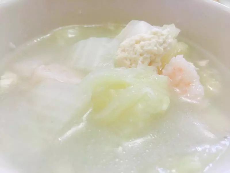 白菜豆腐虾滑汤