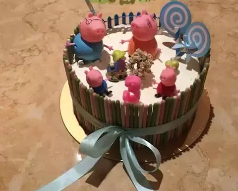 小豬佩琦生日蛋糕