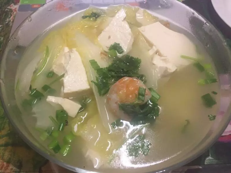 虾仁白菜豆腐汤