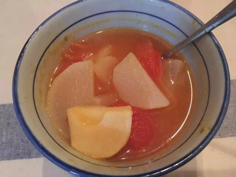 酸甜番茄白萝卜汤
