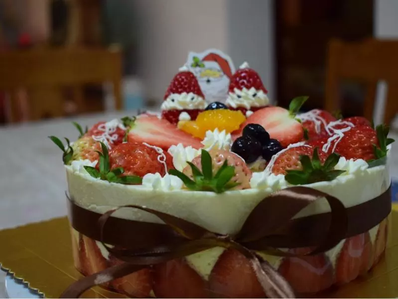 草莓慕斯蛋糕(8寸烫面)