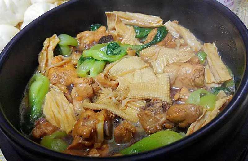 黄焖鸡米饭(不用高压锅哟)