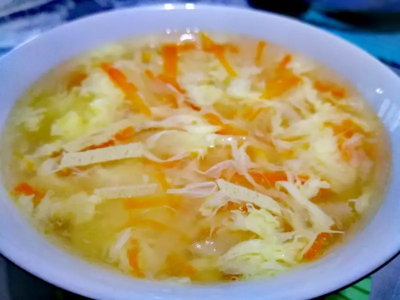 胡萝卜豆腐汤