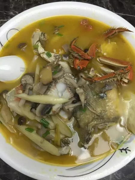 螃蟹桂鱼煲