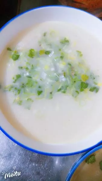 牛奶野生鱼汤