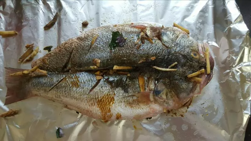 酸辣吱香烤魚(烤箱版)