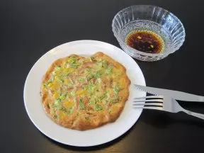 家常青葱鲔鱼煎饼