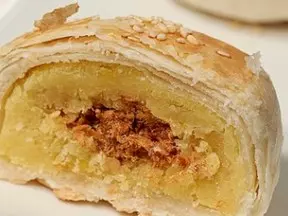 绿豆椪-台式酥皮月饼