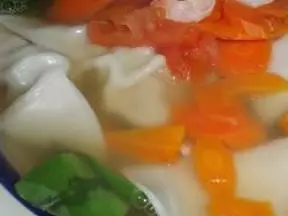 猪肉大虾馄饨汤