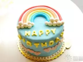 彩虹糖塑蛋糕