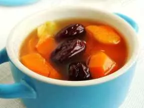胡萝卜红枣姜片汤