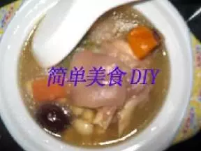 猪脚黄豆汤