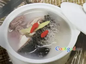 生魚燉羊湯