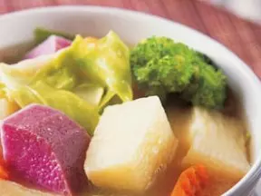 洋葱椰菜红萝卜土豆汤