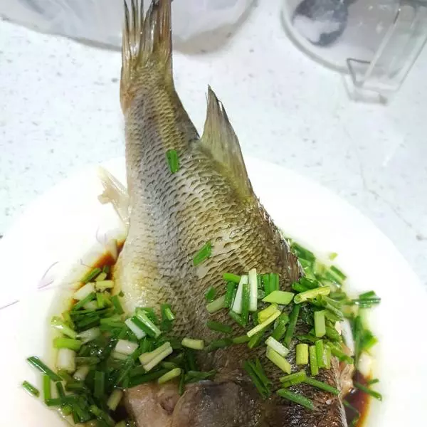 清蒸鱸魚