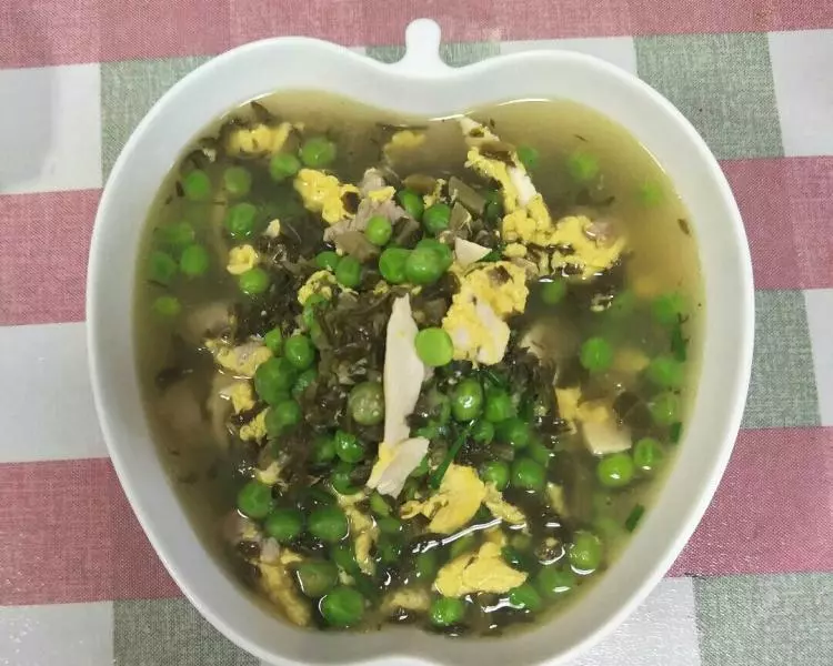 鲜美咸菜肉丝豌豆蛋汤
