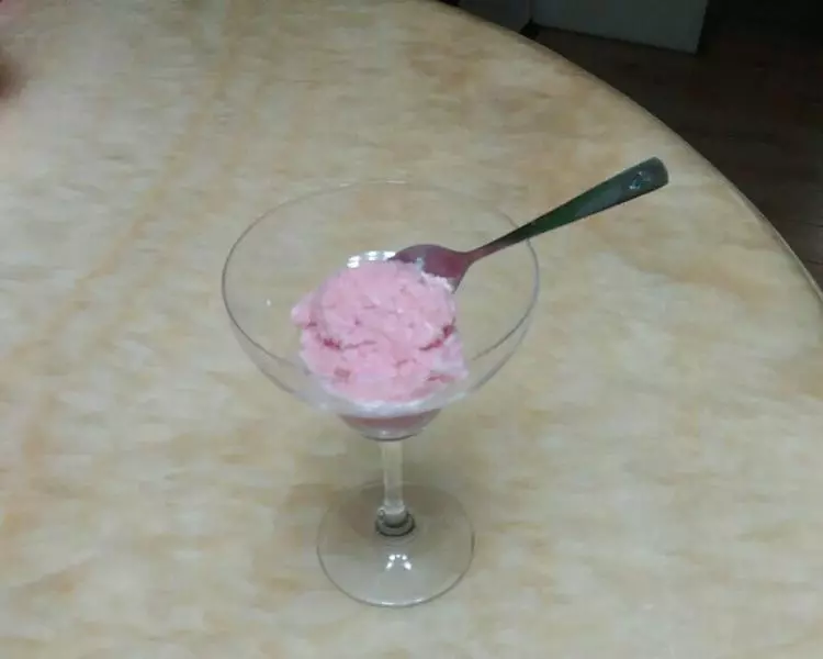 清凉西瓜刨冰淋