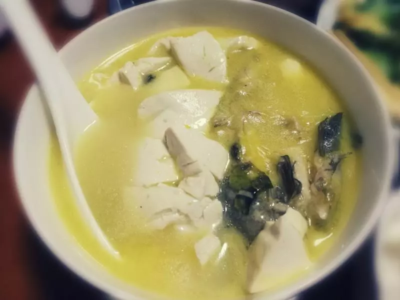 昻刺魚豆腐湯
