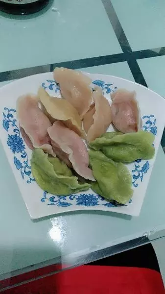 五彩水饺