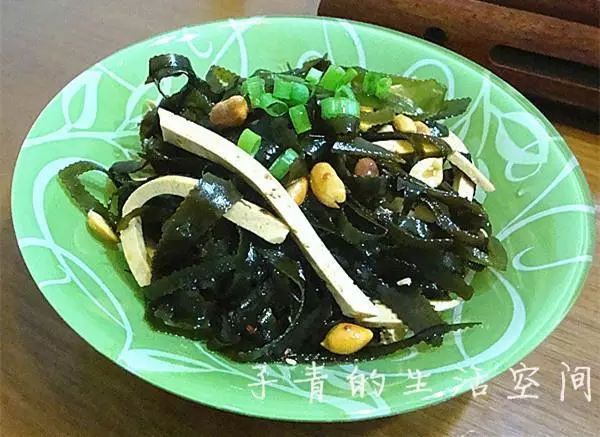 海帶絲拌豆腐乾