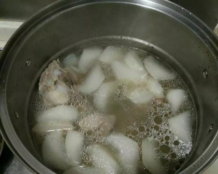 蘿蔔羊肉煨湯