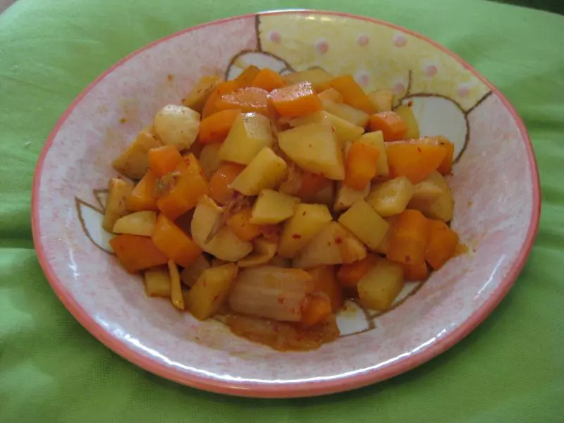 泡菜土豆胡萝卜