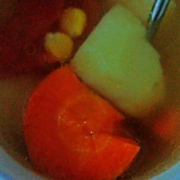 土豆红萝卜番茄汤