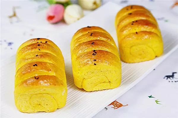 南瓜椰蓉面包的做法（中种）