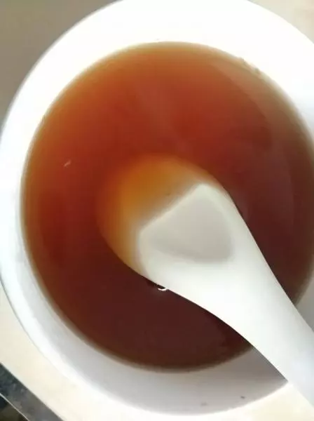 白萝卜红糖姜汤