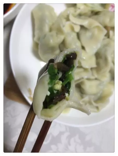 韭菜水饺