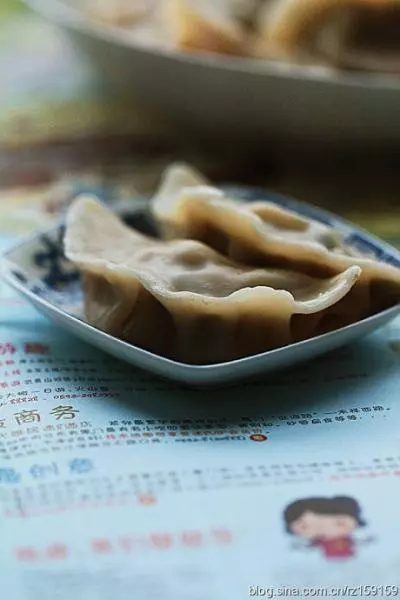 菊花叶猪肉饺