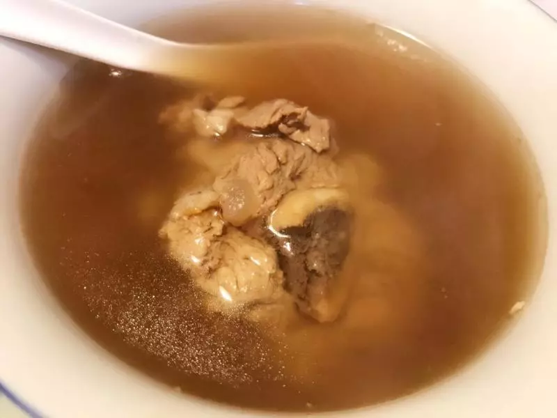 核桃猪骨汤