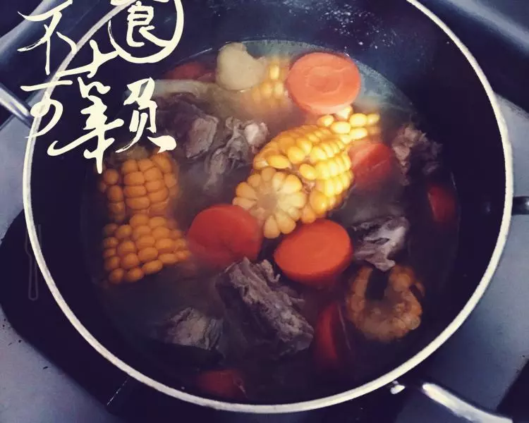 玉米龙骨胡萝卜汤