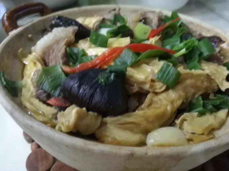 香菇腐竹煲