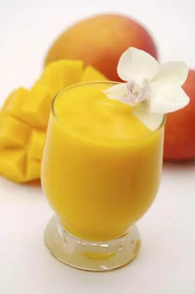 鲜榨芒果汁 Mango~
