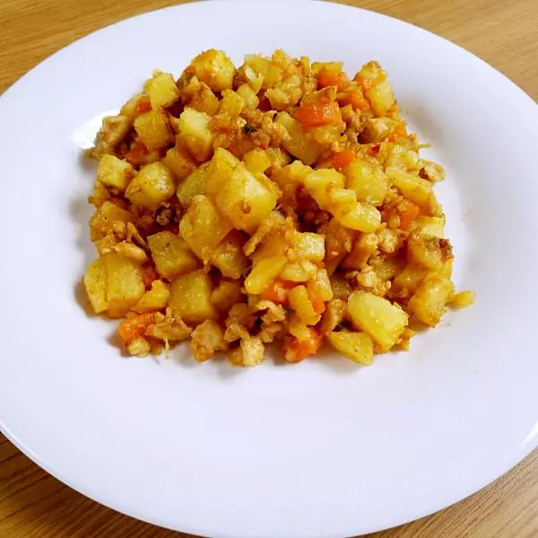 咖喱土豆燉雞肉
