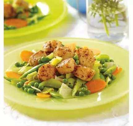 南非鲜蔬扇贝 HARISSA SPICED SCALLOPS WITH SPRING VEGETABLES