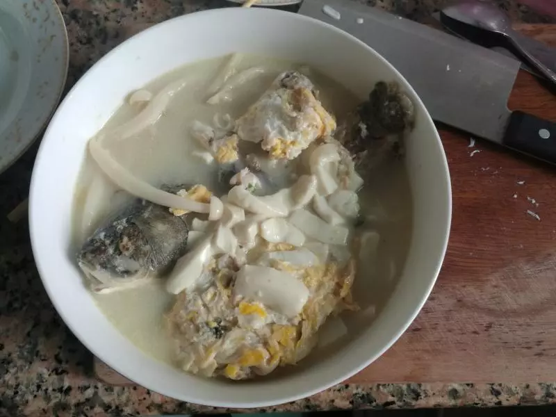 鯽魚大補湯