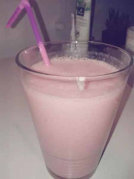 風味獨特之草莓酸奶Smoothie