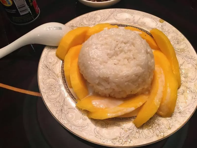 椰浆芒果糯米饭（纯素vegan）