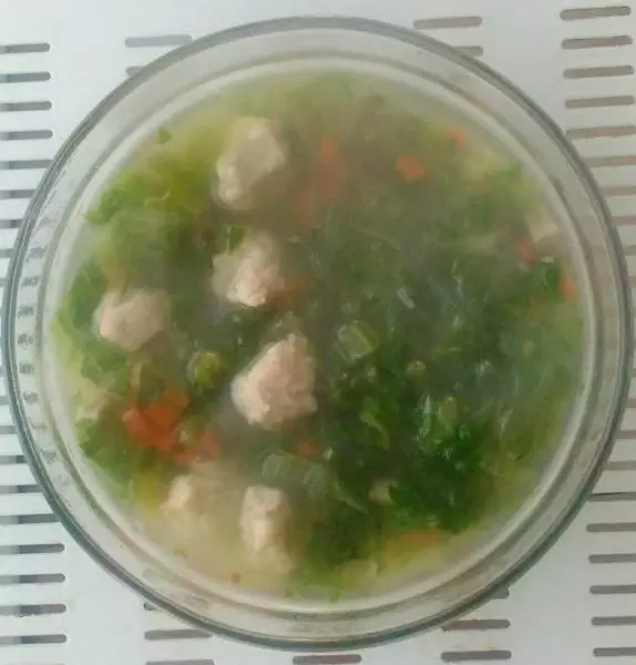 翡翠肉丸汤