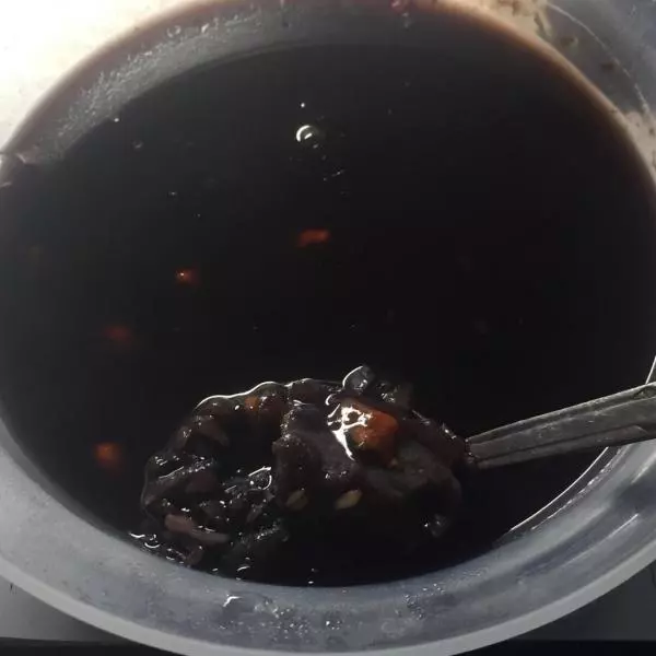 黑米紫薯枸杞西米燕麦糙米粥
