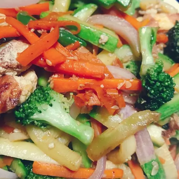 冰箱有啥煮啥的廣州家常菜——什錦蔬菜大燴
