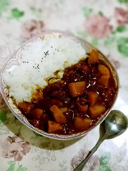 咖喱鸡肉饭