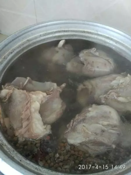 新疆清炖羊肉