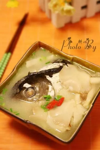 海鮮菇魚頭湯