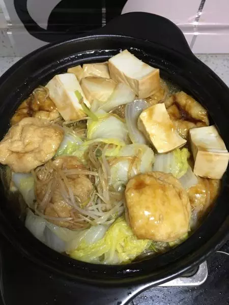 彤妈鲜菇豆腐蔬菜煲
