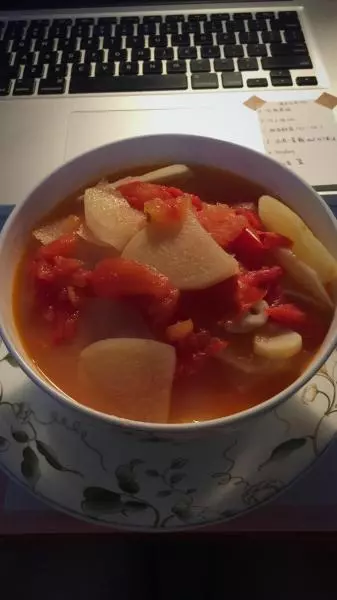 番茄土豆汤泡饭