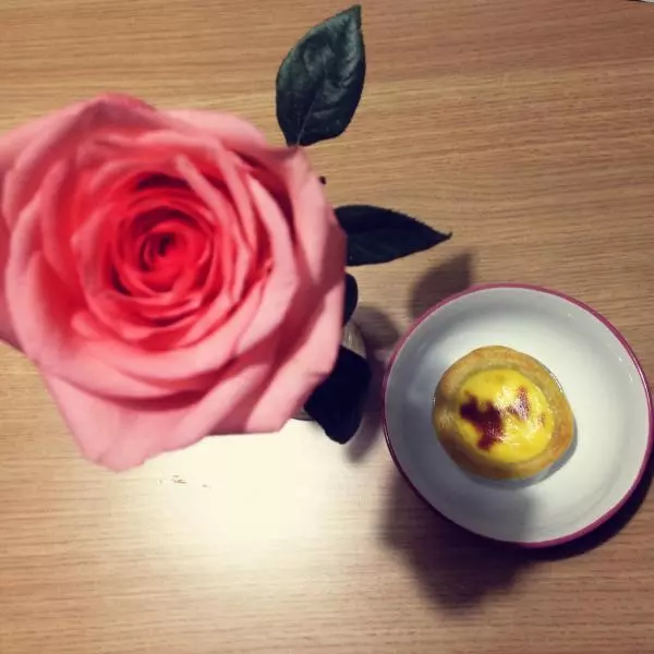 玫瑰與蛋撻