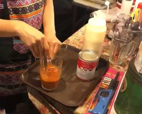泰国阿姨手把手教你做泰式奶茶